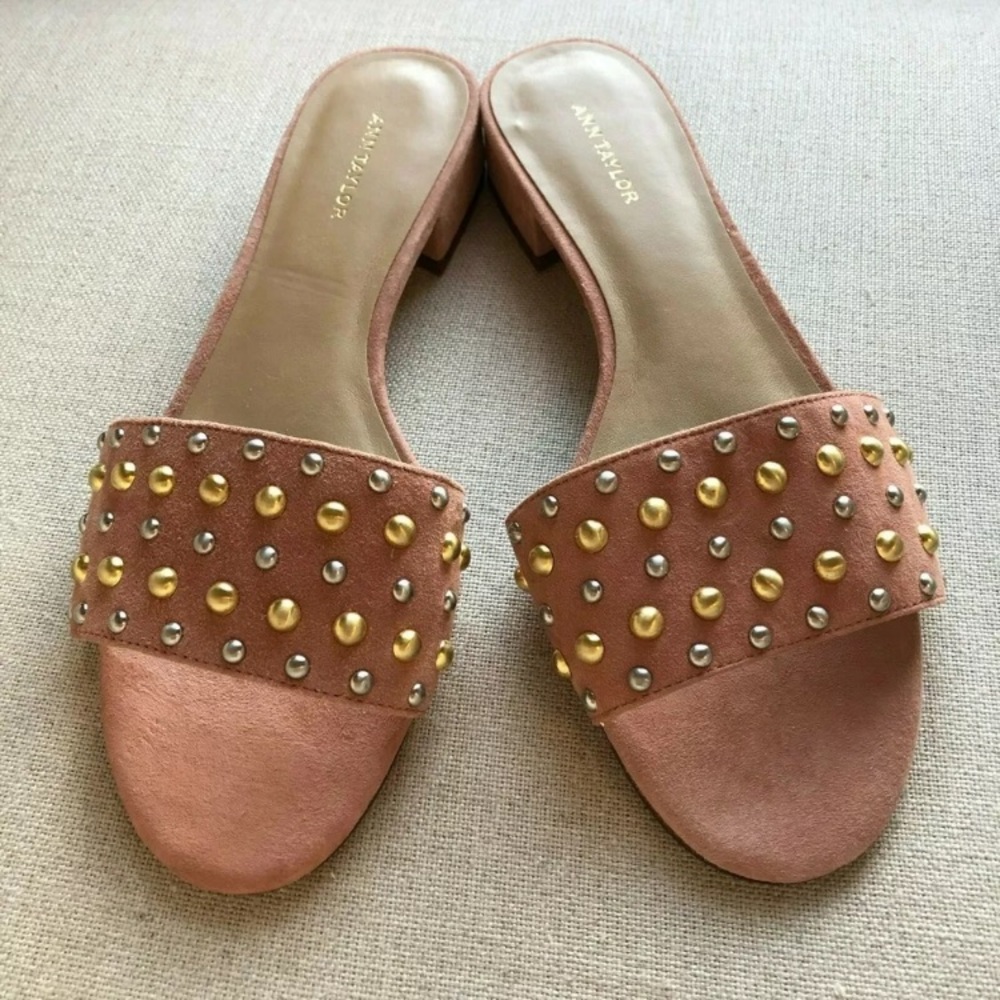 NEW ANN TAYLOR 6.5 Fleur Suede Studded Slides Pink